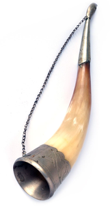 Corne à boire artisanale viking en corne de bœuf naturelle, tasse à hydromel avec support en cuir, corne à boire médiévale pour guerrier nordique, bière, vin - Product Image 6