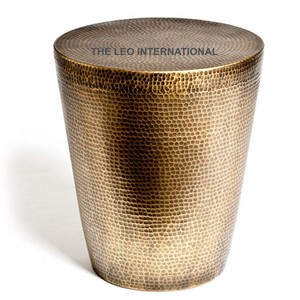 Mesa Auxiliar Metálica Hecha a Mano Ecológica Royal Celebration, Mueble Premium para Decoración del Hogar y Cocina - Product Image 4