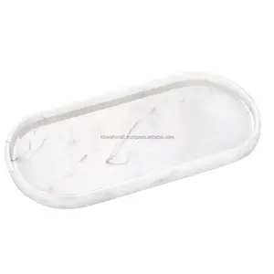 Impresionante bandeja de servicio de resina epoxi moderna, patrón de mármol blanco, acabado brillante de resina para fiestas de comedor y decoración del hogar - Product Image 1