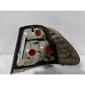 ไฟท้ายด้านนอกซ้ายมือ รุ่น Coupe GK ปี 2001-2009 มือสอง ของแท้ รหัส 8364921 - Product Image 4