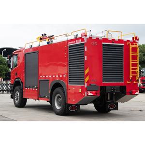 <span class=keywords><strong>Camion</strong></span> <span class=keywords><strong>de</strong></span> lutte contre l'incendie 4x4 - Product Image 3