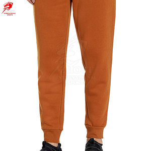 Pantalones de hombre de diseño elegante y material de alta calidad para uso profesional y casual. - Product Image 4
