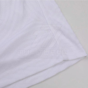 Uniforme de Fútbol Profesional para Hombre, Diseño Atlético y Elegante, Conjunto de Camiseta y Pantalones Cortos Transpirables y Cómodos, Servicio OEM - Product Image 3