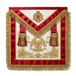 Badge de tablier maçonnique personnalisé brodé main Or Rouge avec franges carrées, pompon et épingle de sûreté en laiton, taille personnalisable, rituel symbolique - Product Image 1
