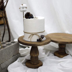 Support à gâteau en bois artisanal, 2 étages, écologique, décoratif, pour desserts, centres de table de mariage, fêtes d'anniversaire - Product Image 3