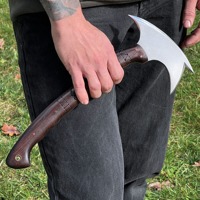 Hache tactique multifonctionnelle portable pour l'extérieur, idéale pour couper du bois, hache de feu, marteau tomahawk, lame de 5 pouces, haute performance