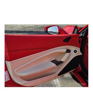 Ferrari F8 3.9 V8 2023/6, Modelo 2023, con 31.120 km, Volante a la Izquierda - Product Image 6