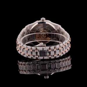 Montre de luxe à mouvement à quartz, sertie de diamants Moissanite de qualité export, en or rose, style Hip-Hip, étanche 3 ATM, par Black Ocean Jewels - Product Image 3