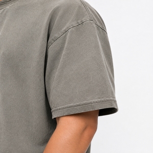 เสื้อยืดโอเวอร์ไซส์ทรงวินเทจสำหรับผู้ชาย ผ้าคอตตอนหนานุ่ม ระบายอากาศได้ดี สวมใส่สบาย สไตล์สตรีทแวร์ - Product Image 4