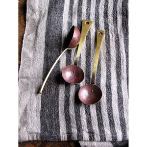 Ensemble de cuillères à mesurer vintage en laiton, outils de cuisine en métal, lavage à la main uniquement, cuillères à mesurer durables à long manche - Product Image 6