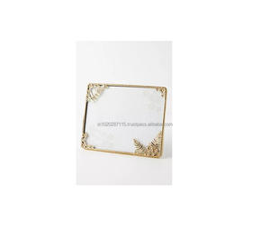 Marco de Fotos Metálico, Soporte Artístico para Cuadros Metálicos para Decoración Creativa de Paredes Interiores, Estudio, Hogar, Galería, Elemento de Diseño Inspirado - Product Image 1