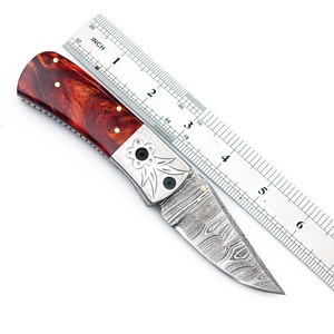 Cuchillo Plegable de Acero de Damasco con Mango de Resina, Punta Caída, Funda para Transporte Vertical, para Bolsillo, EDC, Caza, Camping, Compatible con OEM - Product Image 1