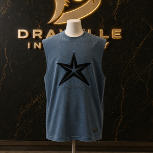 Camiseta sin mangas estilo Y2K, color azul petróleo, de algodón y modal lavado, con gráfico de estrella de terciopelo negro. - Product Image 1
