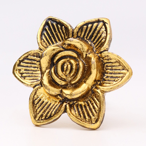 Wholesale Metal Kitchen Cabinet Knobs <b>Gold</b> <b>Drawer</b> Knobs and <b>Pulls</b> Rose Flower Shape Kids Dresser Cupboards Knobs - Product Image 1