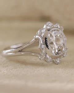 Anillo de Compromiso/Boda de Diamantes de Oro Blanco de 14K, Estilo Vintage para Mujer, Certificado por IGI, Corte Cojín, Diamante Cultivado en Laboratorio, de Lujo - Product Image 2