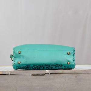 Bolso Tote de Cuero Genuino Turquesa con Patrón Floral Grabado, Estilo Bohemio, Cierre de Broche, Uso Diario, Todas las Temporadas - Product Image 5