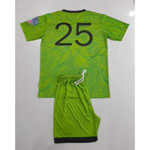 ชุดแข่งขันฟุตบอลแบบกำหนดเอง เสื้อเจอร์ซีย์โพลีเอสเตอร์แห้งเร็ว กางเกงขาสั้น ชุดทีมฟุตบอล รับพิมพ์โลโก้ รับผลิตแบบ OEM ODM รับสั่งซื้อจำนวนมาก - Product Image 3