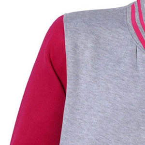 เสื้อแจ็คเก็ตวาร์ซิตี้คุณภาพสูงสำหรับผู้ชาย ผ้าฝ้าย 100% ผ้าฟลีซ แขนยาว มีกระเป๋าข้าง พร้อมออกแบบโลโก้ตามสั่ง - Product Image 6