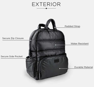 Mochila para portátil negra, acolchada, resistente al agua, informal, para viajes y uso diario. - Product Image 3