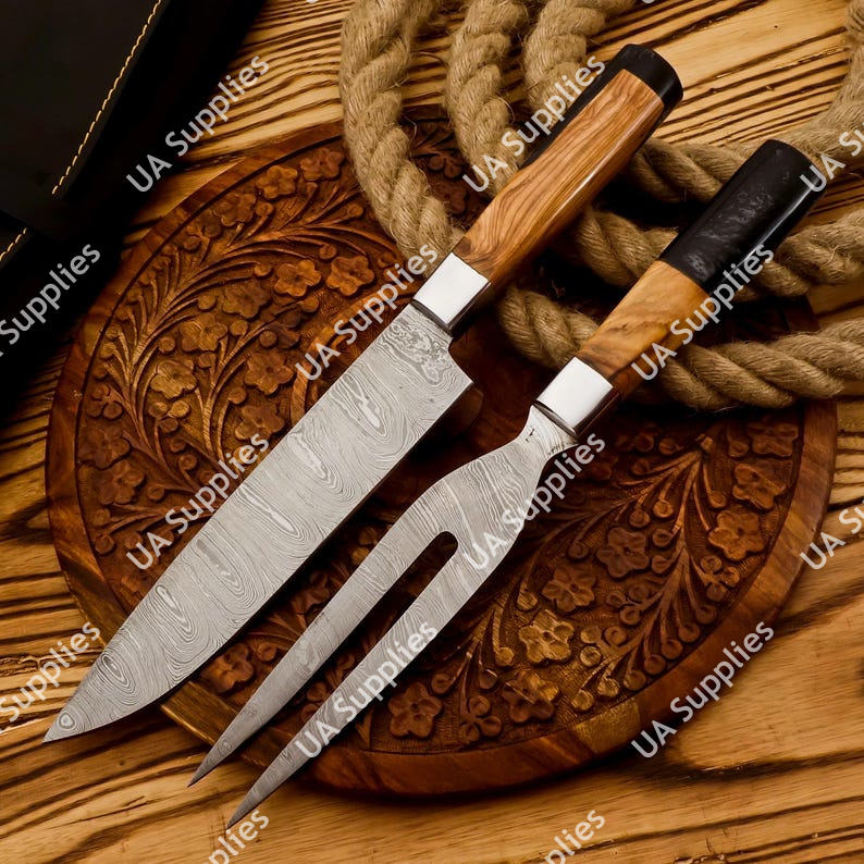 ไม้โอลีฟและสีดำ