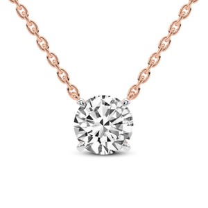จี้เพชรทรงกลมแบบโซลิแทร์ 12k/14k/18k โรสโกลด์แท้ ประดับเพชรแล็บ คุณภาพ VS1, VVS1 รับรองโดย IGI สำหรับผู้หญิง - Product Image 6