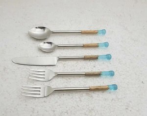 Juego de Cubiertos de Lujo Ecológicos de Último Diseño, Mango de Resina, Acero Inoxidable con Acabado de Espejo, Vajilla para Bodas - Product Image 4
