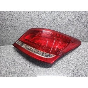 Luz Trasera Derecha Usada Equus 924023N000 - Product Image 1