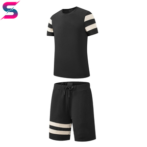 Ensemble T-shirt et short décontracté rayé pour homme, col rond, tricoté, respirant, design color block noir et blanc – Excellent fournisseur - Product Image 2