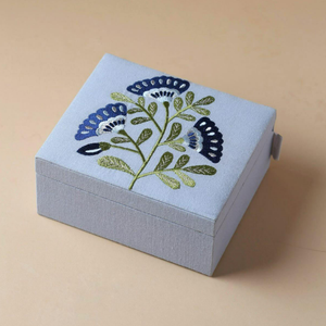 Small <b>Blue</b> square Magnetic Flip Embroidered Flower Watch Jewelry Travel Packaging <b>Box</b> Customized Fabric Jewelry <b>Storage</b> <b>Box</b> - Product Image 1