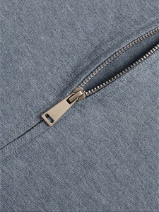 Cardigan gris pour homme à col mandarin et fermeture éclair, manches longues, en laine acrylique unie anti-boulochage, idéal pour l'automne - Product Image 5