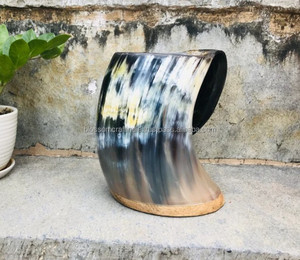 Taza de Cuerno de Búfalo Hecha a Mano de Primera Calidad, Acabado Natural Pulido, Estilo Rústico Duradero, Recipiente Único para Bebidas Decorativo - Product Image 2