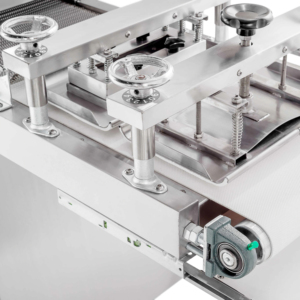 เครื่องขึ้นรูปแป้งแบบสายพานคู่ประสิทธิภาพสูง ทำจากสแตนเลส สำหรับสายการผลิตเบเกอรี่ - Product Image 1