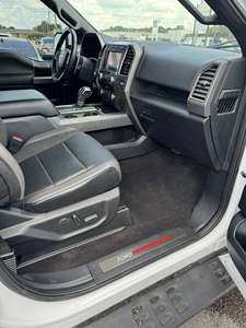 Ford F150 Raptor Usado del 2019 - Product Image 5