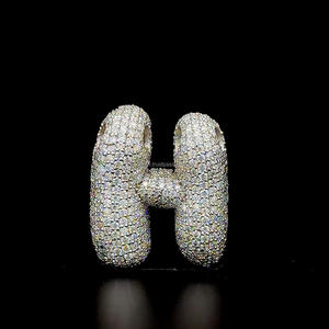 Petit pendentif bulle au design tendance en or 10 carats avec pendentif en diamant de laboratoire du fabricant indien de bijoux en diamant haut de gamme - Product Image 1