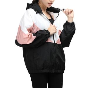 Chaqueta Cortavientos Ligera al por Mayor 2026, 100% Poliéster, para Mujer, con Logotipo Personalizado, Impermeable, para Invierno, Talla Grande, Relleno de Algodón - Product Image 3