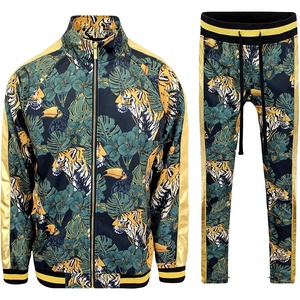 Ropa deportiva de invierno ajustada personalizada para adultos, traje de sudor con cremallera, último diseño, moda para correr, estampado bordado, sublimado - Product Image 5
