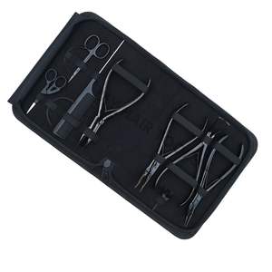 Kit d'outils pour extensions capillaires de salon avec pince à micro-perles, pince à sertir, ciseaux pour extensions, peigne à queue et aiguilles à coudre - Product Image 1