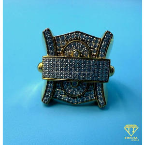 Bague géométrique en argent 925 avec diamants de laboratoire, entièrement pavée, bijou statement pour les acheteurs en gros - Product Image 3