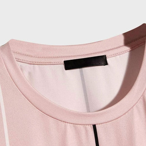 T-shirt personnalisé de qualité supérieure, tissu et impression de qualité supérieure, nouveau design, pour un usage quotidien, unisexe. - Product Image 2