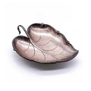 Plateau en métal doré à double feuille, plat à étages en forme de feuille, support de rangement pour clés et bijoux, organisateur de table, vente en gros - Product Image 4