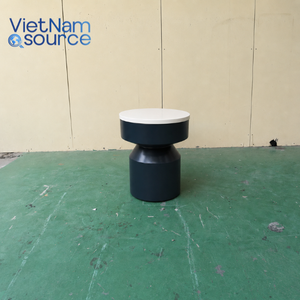 Muebles comerciales diseñados para habitaciones de Fairfield Inn con laminado decorativo de MDF duradero y para uso profesional en hostelería. - Product Image 1