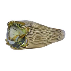 Anillo de cóctel vintage en oro amarillo con piedra de topacio engastada en punta para uso diario, estilo unisex. - Product Image 4