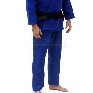 Uniforme de Judo Cómodo y de Alta Calidad con Tela 100% Algodón, Transpirable y Ligero para Práctica Regular, Movimiento Flexible - Product Image 3