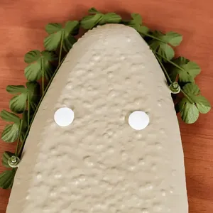 Plateau décoratif ovale texturé blanc fait main avec bordure florale verte pour centre de table de salon moderne et décoration de coiffeuse - Product Image 6