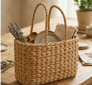 Panier de rangement moderne en jacinthe d'eau naturelle tressée avec poignée tressée pour organisateur de cuisine - Product Image 1
