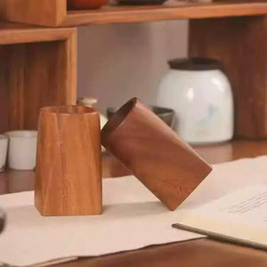 ที่จัดระเบียบโต๊ะทำงานไม้วอลนัทพร้อมที่ใส่ปากกา ลายสี่เหลี่ยม สำหรับใช้ในสำนักงาน-มีปฏิทินและนาฬิกา - Product Image 3