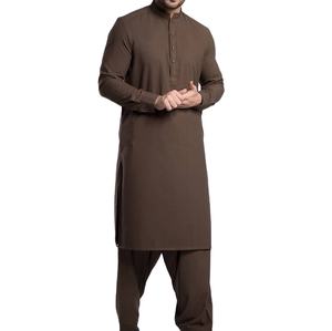 Hommes pakistanais respirants de couleur unie personnalisés en gros Shalwar Kameez 2025 Kameez Salwar sur mesure de haute qualité pour les hommes - Product Image 1