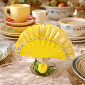 Porte-serviettes en résine moderne, distributeur décoratif de serviettes en papier pour comptoirs de cuisine, tables à manger - Product Image 1