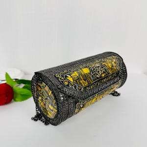 Bolso de Mano Moderno Chapado en Oro con Mosaico Amarillo Antiguo, Artesanía en Metal, Bolso de Noche con Cuentas y Escultura Pulida, Estilo Vintage Indio - Product Image 4