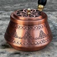 Brûleur à Bakhoor en Cuivre Martelé à la Main, Style Turc Vintage, Encensoir en Gros avec Longue Poignée en Bois et Gravures Filigranées